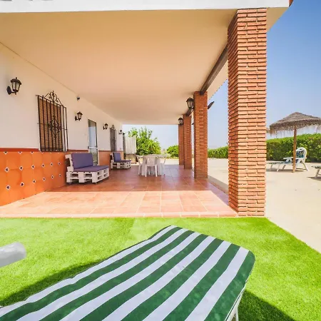 Cubo's Isabel Privacy & Relax Holiday home *