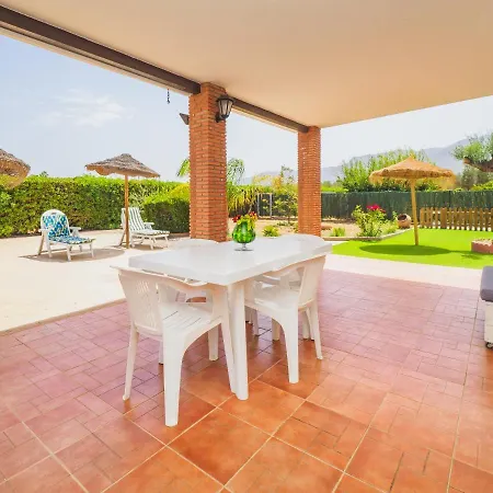 Holiday home Cubo's Isabel Privacy & Relax *